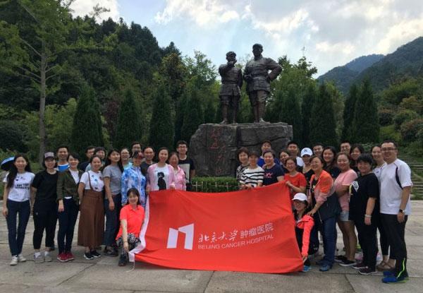 救援受困的萌兔
